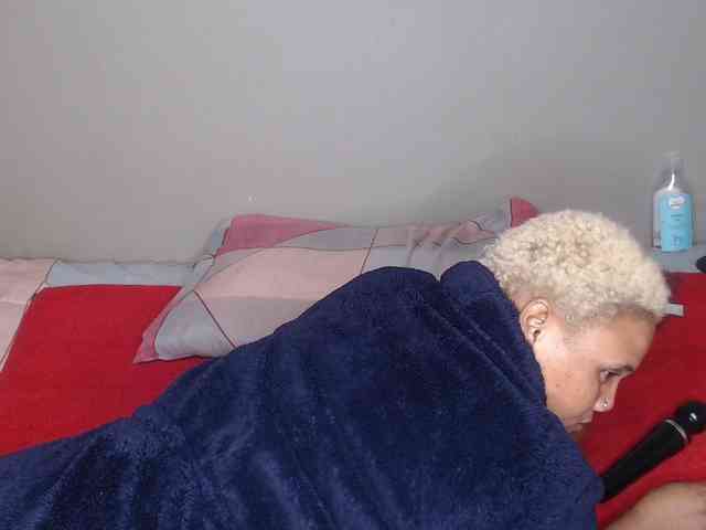 liztaylor webcam