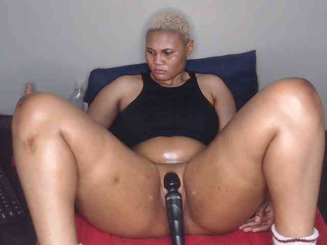 liztaylor webcam