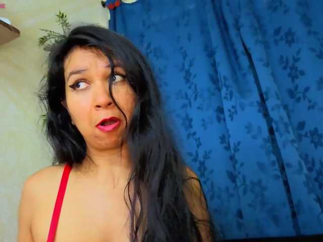 fireanddesire-col live cam on BongaCams