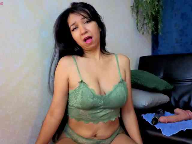 fireanddesire-col webcam