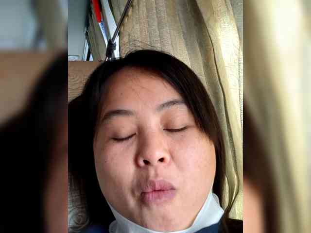 LaynaCin webcam