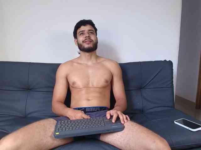 sofiandgeordi webcam