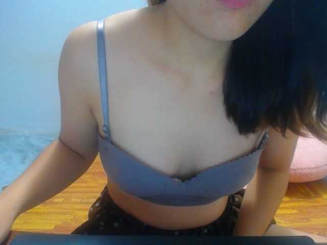Elysa221 live cam on BongaCams