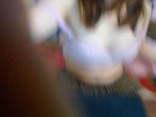 Elysa221 live cam on BongaCams