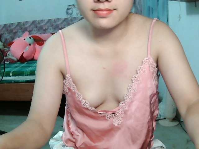Elysa221 live cam on BongaCams