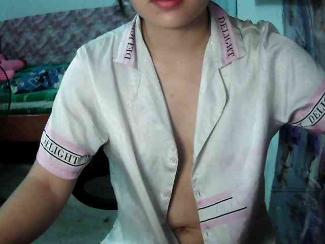 Elysa221 webcam