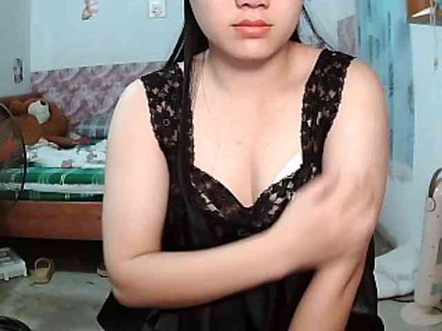 Elysa221 webcam