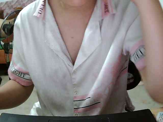 Elysa221 webcam