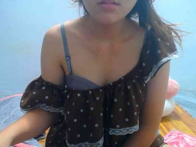 Elysa221 webcam