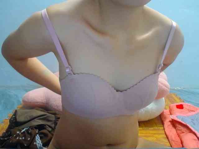 Elysa221 webcam