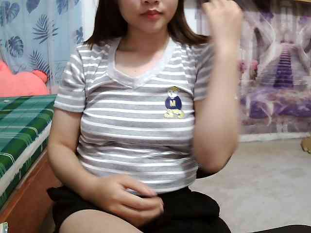 Elysa221 webcam