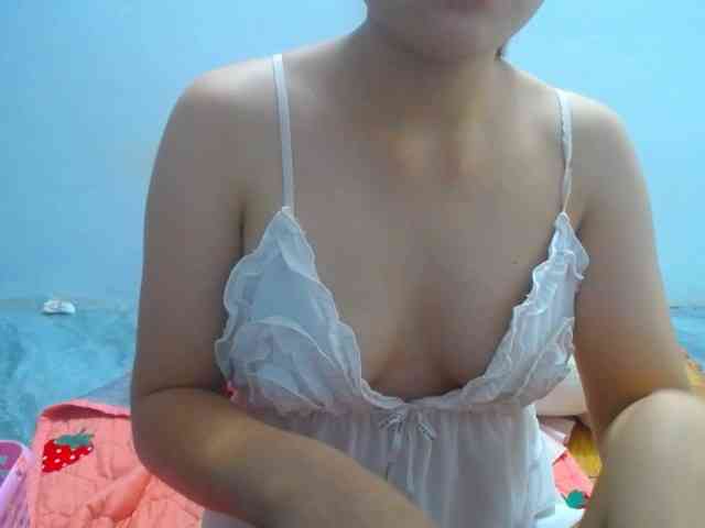 Elysa221 webcam
