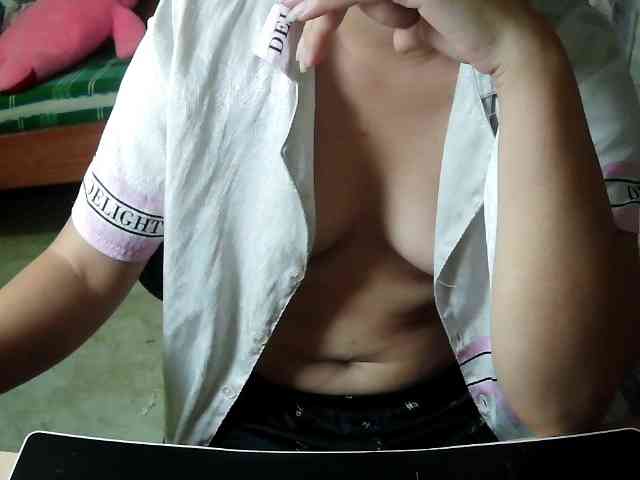 Elysa221 webcam