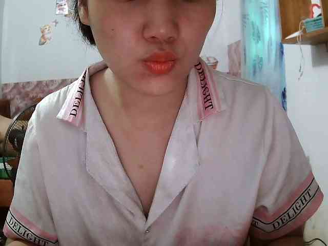 Elysa221 webcam
