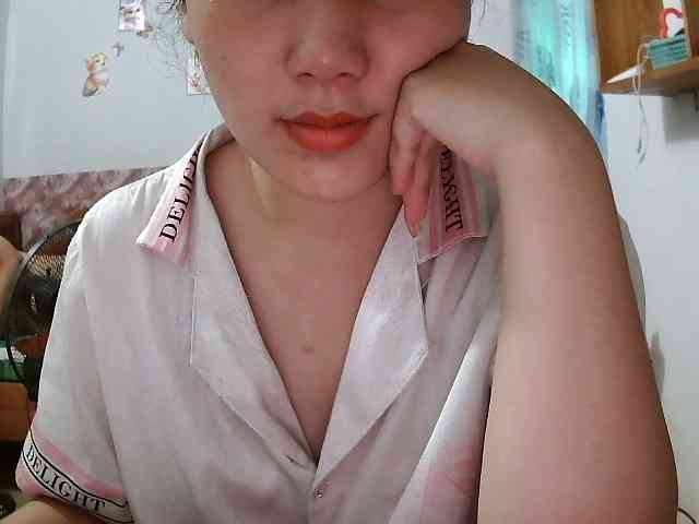 Elysa221 webcam