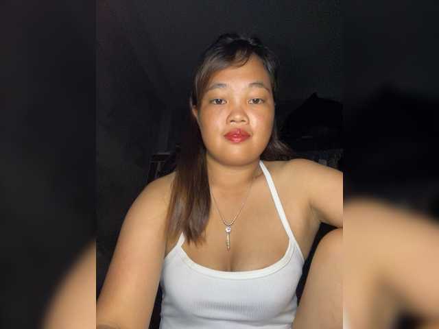 rose123b live cam on BongaCams