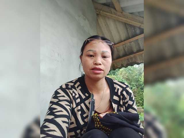 Oriana3 live cam on BongaCams