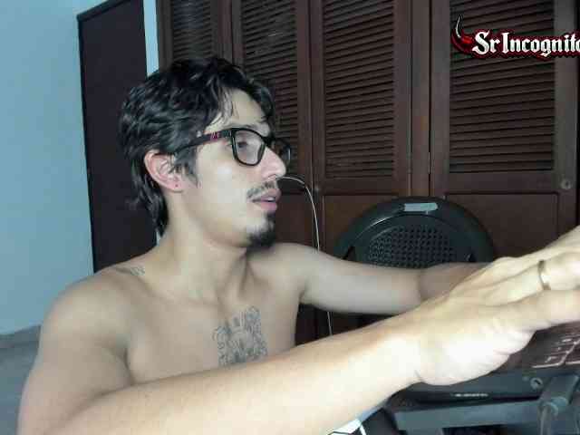 SrIncognito Sex Cam Show