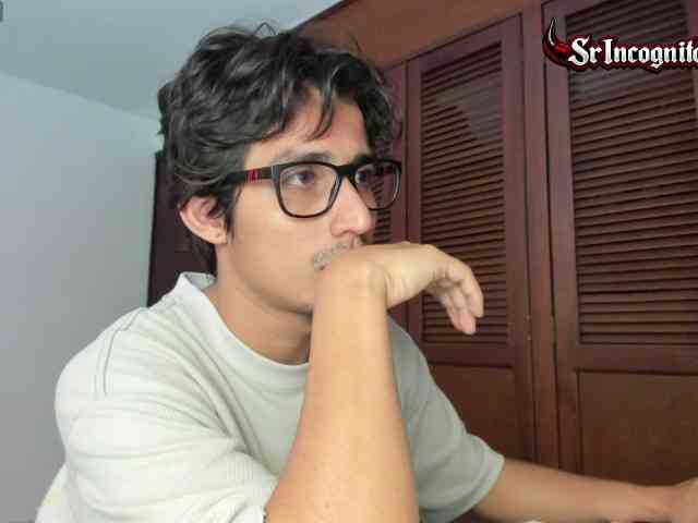 SrIncognito Sex Cam Show