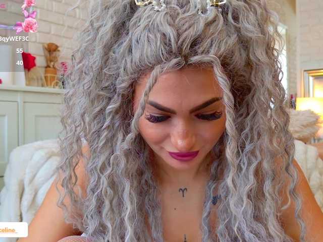 blondeceline live cam on BongaCams