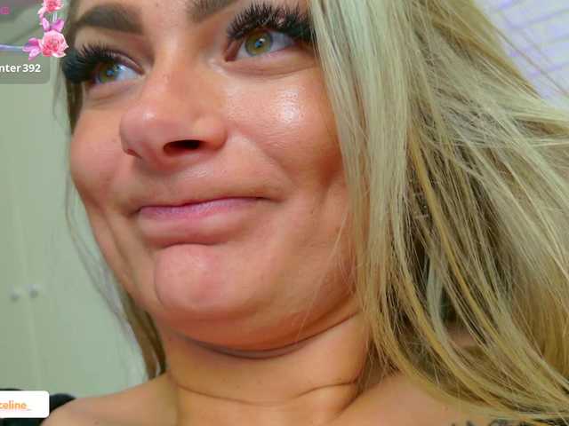 blondeceline live cam on BongaCams