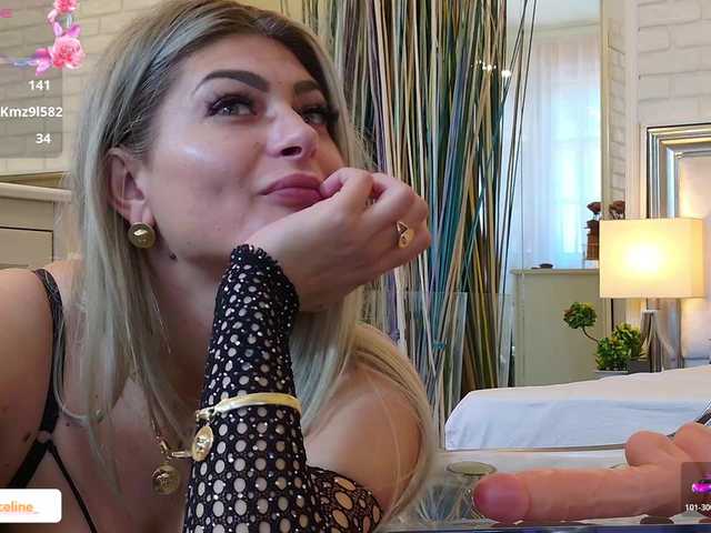 blondeceline Live Cam on BongaCams