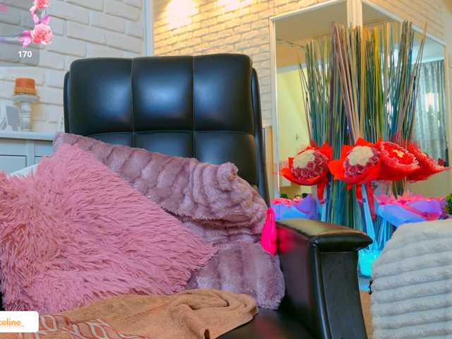 blondeceline live cam on BongaCams
