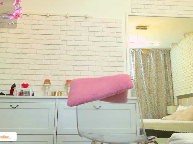 blondeceline live cam on BongaCams