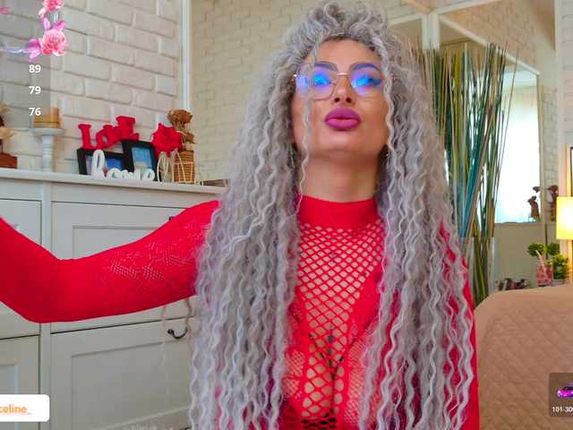 blondeceline live cam on BongaCams