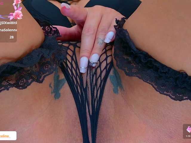blondeceline live cam on BongaCams