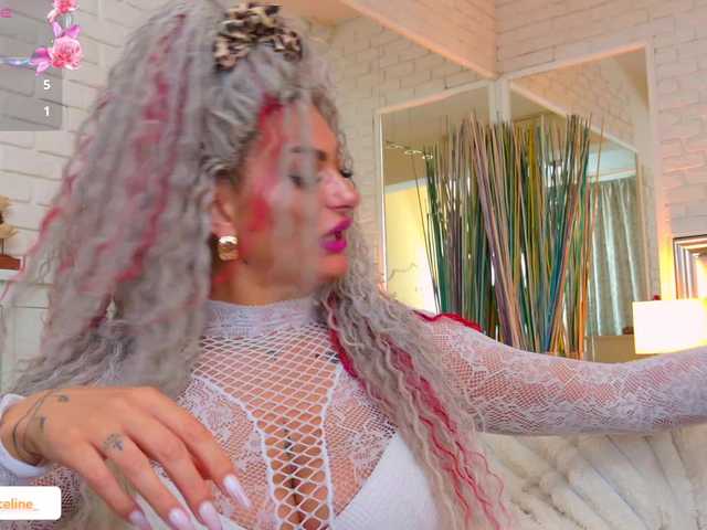 blondeceline live webcam show