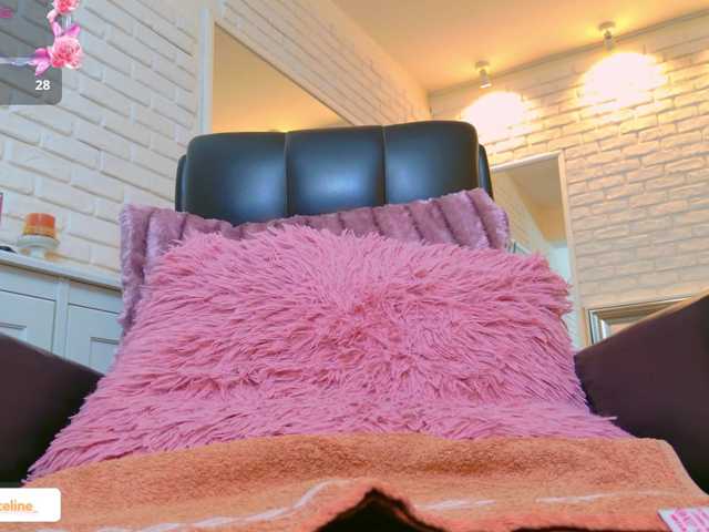 blondeceline live cam on BongaCams