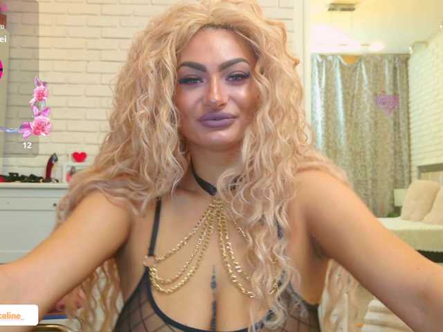 blondeceline live cam on BongaCams