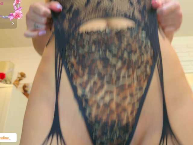 Sex chat gratuit in direct cu blondeceline pe BongaCams