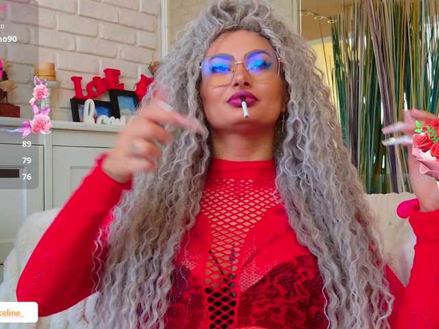 blondeceline live cam on BongaCams
