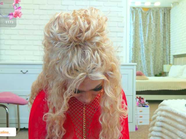 blondeceline live cam on BongaCams