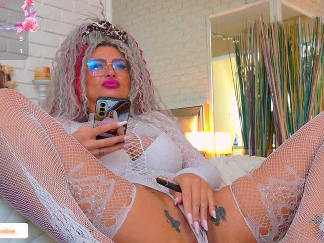 blondeceline live webcam show