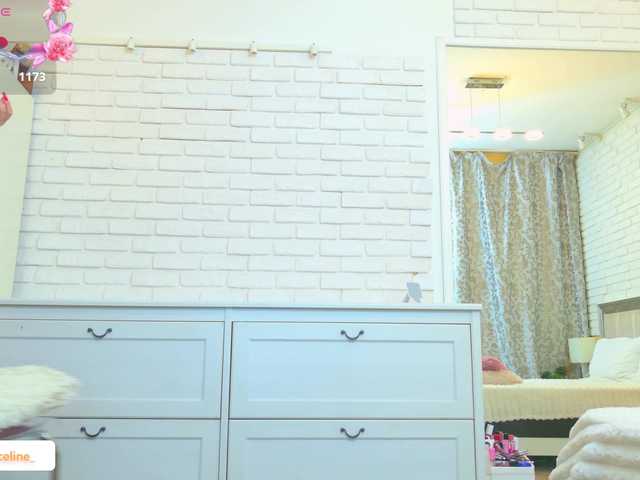 blondeceline live cam on BongaCams