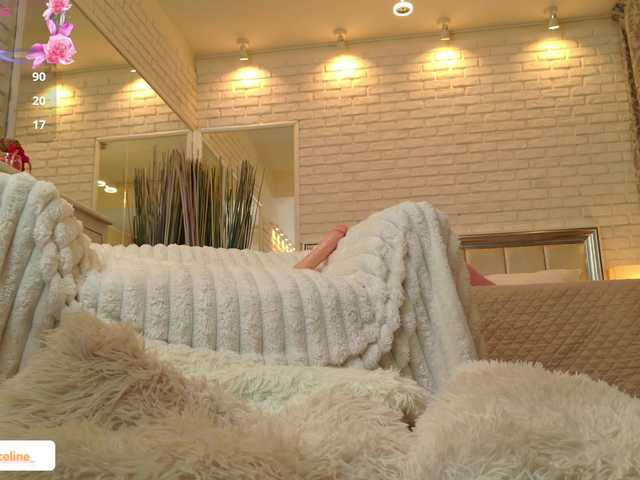 blondeceline live cam on BongaCams