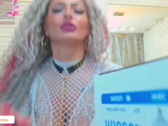blondeceline webcam