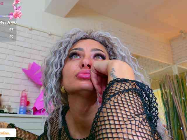 blondeceline webcam