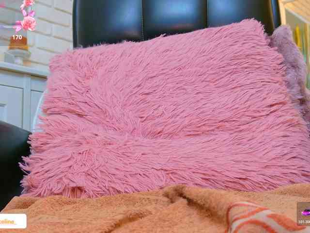 blondeceline webcam