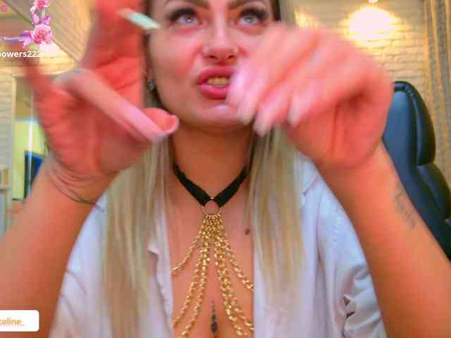 blondeceline blondeceline
