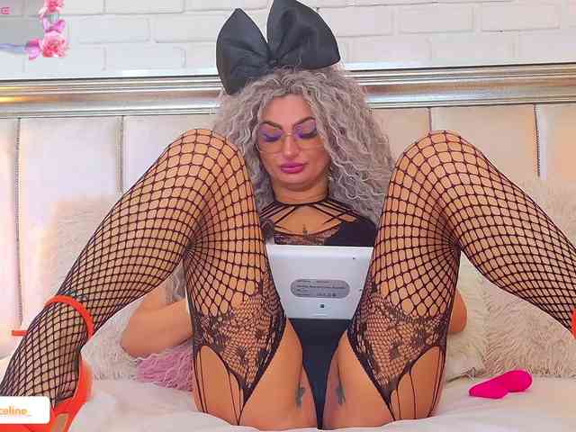 blondeceline webcam