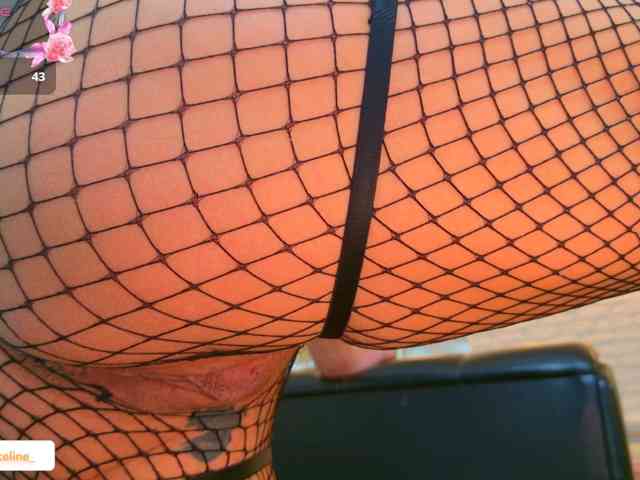 blondeceline webcam