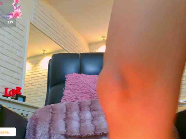 blondeceline webcam