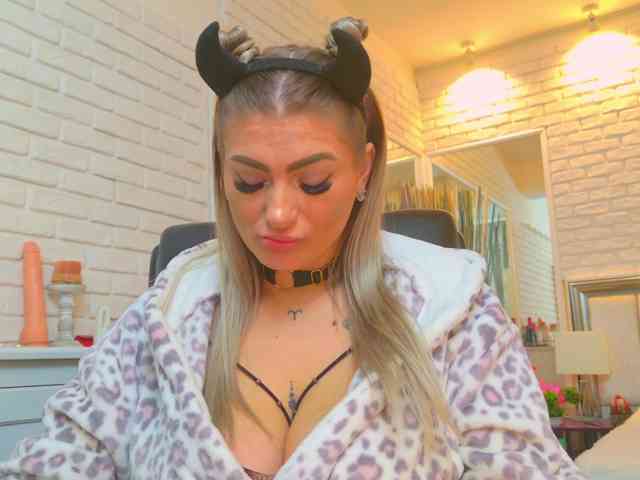 blondeceline