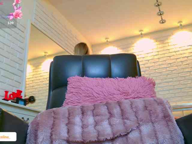 blondeceline webcam