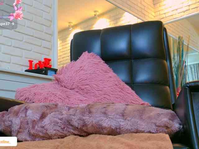 blondeceline webcam
