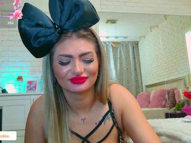 blondeceline webcam